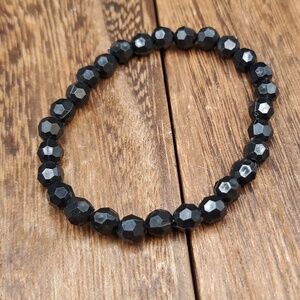 black stretch crystal beaded bracelet ‎B0235